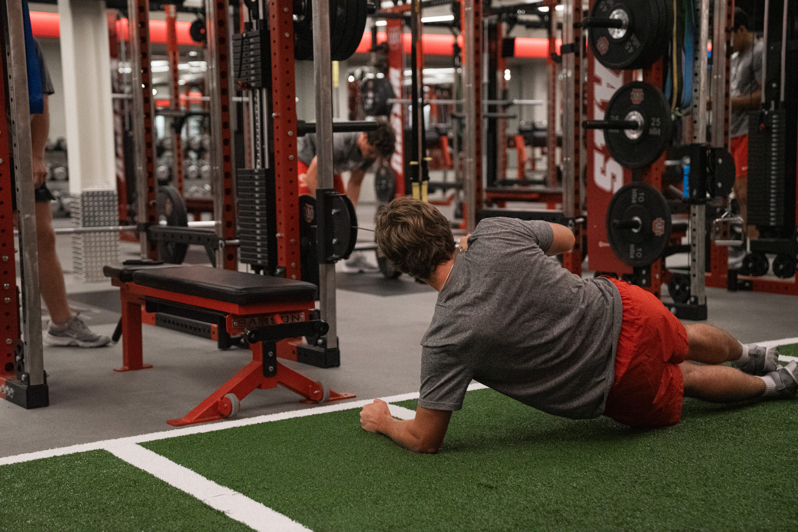 Maximizing Athletic Performance with Tailored Equipment: The Samson Commitment Maximizing Athletic Performance with Tailored Equipment: The Samson Commitment